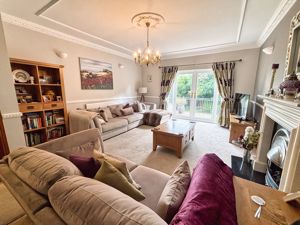 Photo 10- click for photo gallery